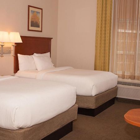 Candlewood Suites - Logan מראה חיצוני תמונה